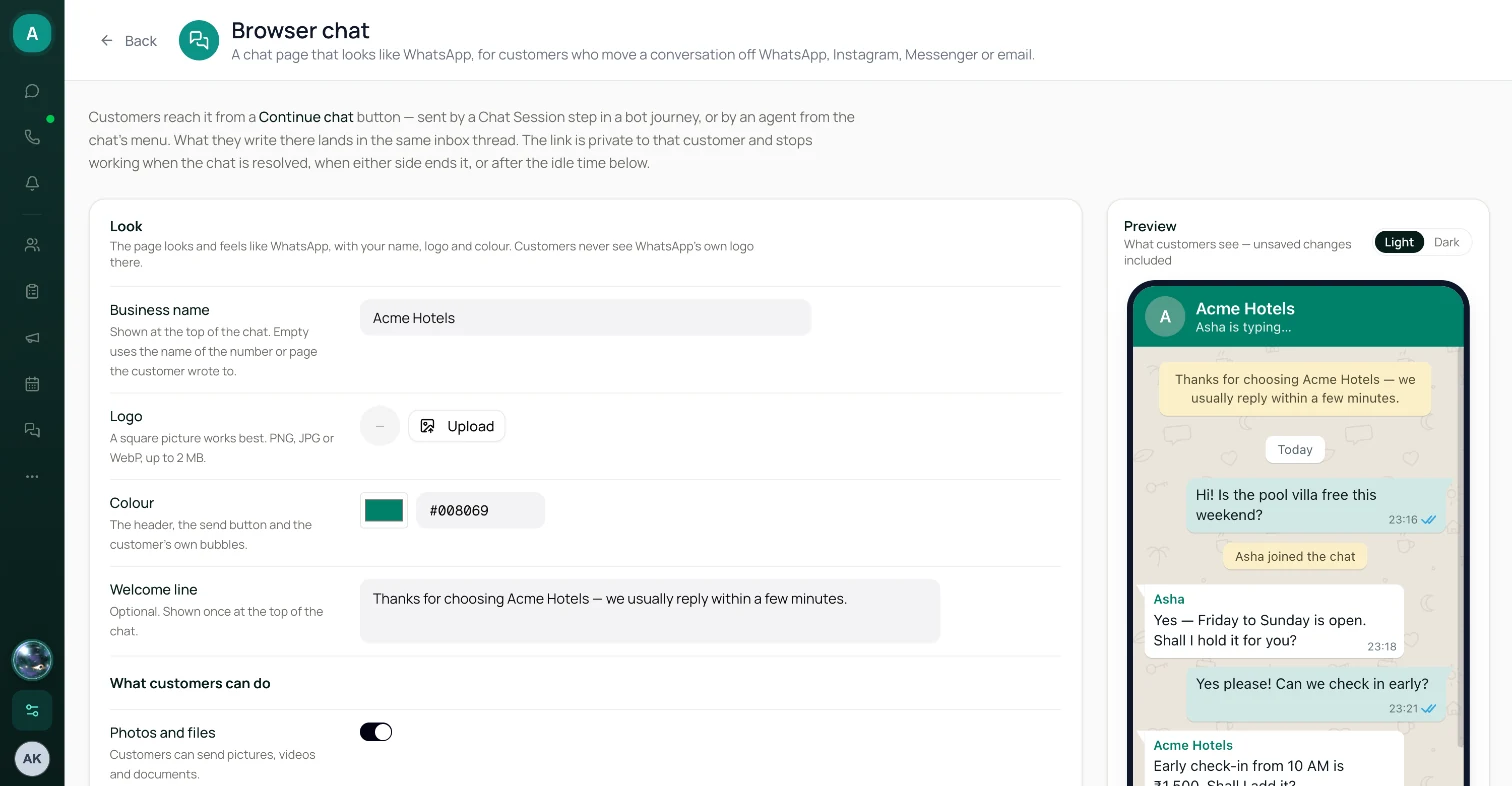 Browser chat settings with the live phone preview on the right